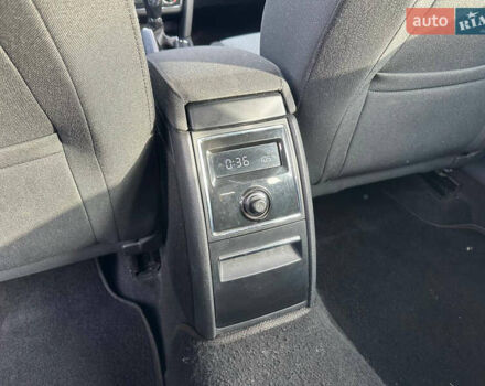 Черный Шкода Суперб, объемом двигателя 1.6 л и пробегом 209 тыс. км за 10500 $, фото 17 на Automoto.ua