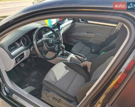 Чорний Шкода Суперб, об'ємом двигуна 1.6 л та пробігом 246 тис. км за 11000 $, фото 34 на Automoto.ua