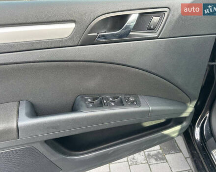 Черный Шкода Суперб, объемом двигателя 1.6 л и пробегом 209 тыс. км за 10500 $, фото 6 на Automoto.ua