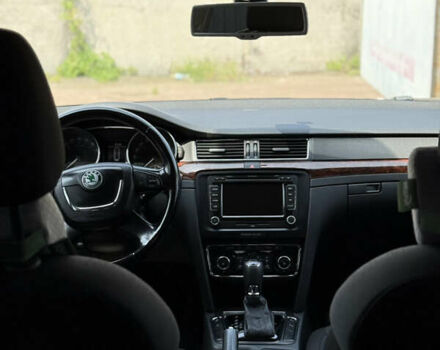 Чорний Шкода Суперб, об'ємом двигуна 1.97 л та пробігом 333 тис. км за 14200 $, фото 10 на Automoto.ua