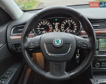 Черный Шкода Суперб, объемом двигателя 2 л и пробегом 279 тыс. км за 12700 $, фото 26 на Automoto.ua