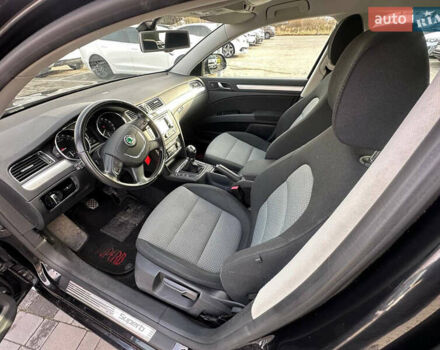 Черный Шкода Суперб, объемом двигателя 1.6 л и пробегом 209 тыс. км за 10500 $, фото 7 на Automoto.ua