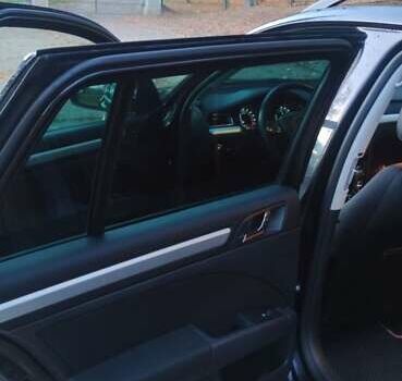 Шкода Суперб 2013 у Кицмане на Automoto.ua Чорний Шкода Суперб, об'ємом двигуна 2 л та пробігом 235 тис. км за 13400 $, фото 15 на Automoto.ua