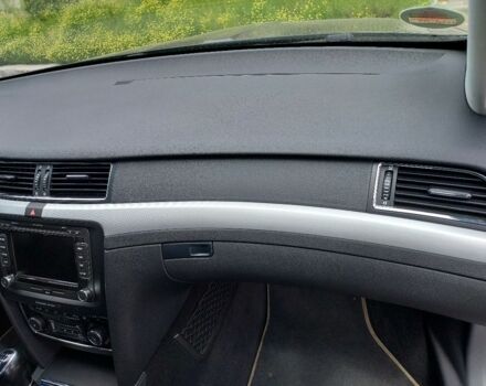 Черный Шкода Суперб, объемом двигателя 1.6 л и пробегом 239 тыс. км за 10800 $, фото 4 на Automoto.ua