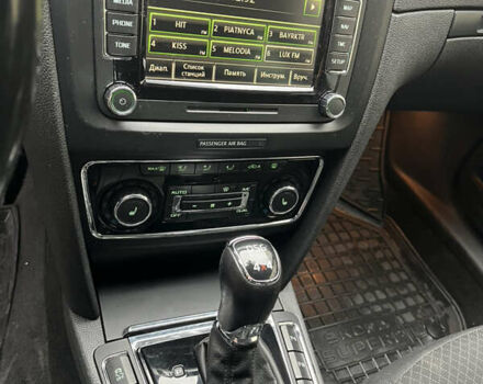 Черный Шкода Суперб, объемом двигателя 2 л и пробегом 298 тыс. км за 13700 $, фото 11 на Automoto.ua