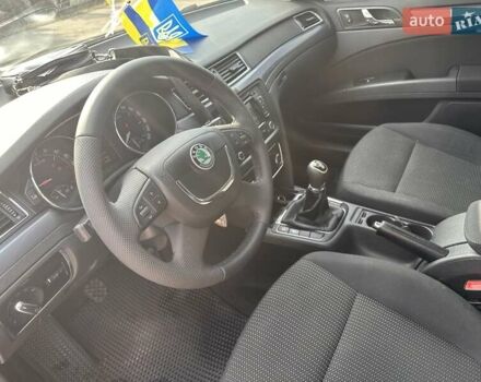 Шкода Суперб 2013 в Ровно на Automoto.ua Черный Шкода Суперб, объемом двигателя 1.6 л и пробегом 377 тыс. км за 8499 $, фото 23 на Automoto.ua