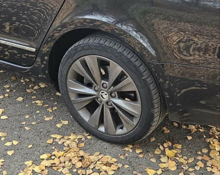 Черный Шкода Суперб, объемом двигателя 1.97 л и пробегом 294 тыс. км за 12400 $, фото 6 на Automoto.ua