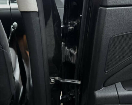 Черный Шкода Суперб, объемом двигателя 2 л и пробегом 358 тыс. км за 12000 $, фото 32 на Automoto.ua