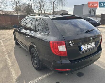 Шкода Суперб 2013 в Ровно на Automoto.ua Черный Шкода Суперб, объемом двигателя 1.6 л и пробегом 377 тыс. км за 8499 $, фото 7 на Automoto.ua