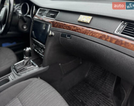 Черный Шкода Суперб, объемом двигателя 2 л и пробегом 302 тыс. км за 11400 $, фото 20 на Automoto.ua