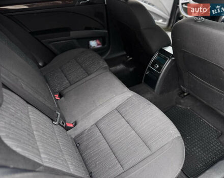 Черный Шкода Суперб, объемом двигателя 2 л и пробегом 302 тыс. км за 11400 $, фото 22 на Automoto.ua