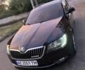 Черный Шкода Суперб, объемом двигателя 1.6 л и пробегом 307 тыс. км за 9900 $, фото 1 на Automoto.ua