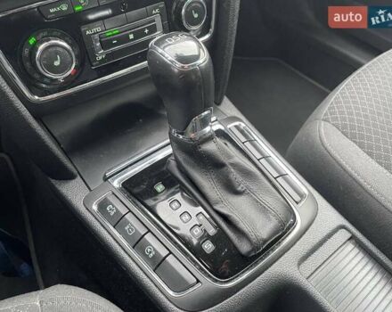 Шкода Суперб 2014 у Києві на Automoto.ua Чорний Шкода Суперб, об'ємом двигуна 1.97 л та пробігом 236 тис. км за 13990 $, фото 23 на Automoto.ua