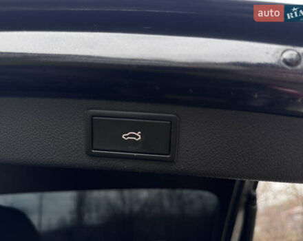 Черный Шкода Суперб, объемом двигателя 2 л и пробегом 302 тыс. км за 11400 $, фото 18 на Automoto.ua