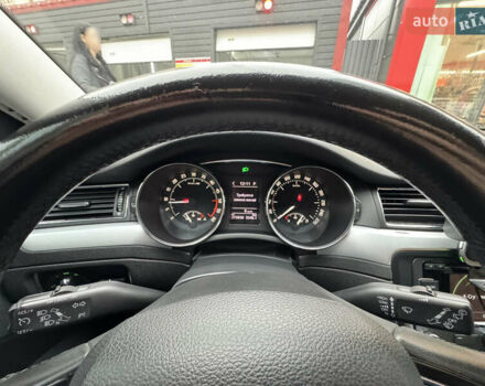 Черный Шкода Суперб, объемом двигателя 1.97 л и пробегом 272 тыс. км за 12800 $, фото 11 на Automoto.ua