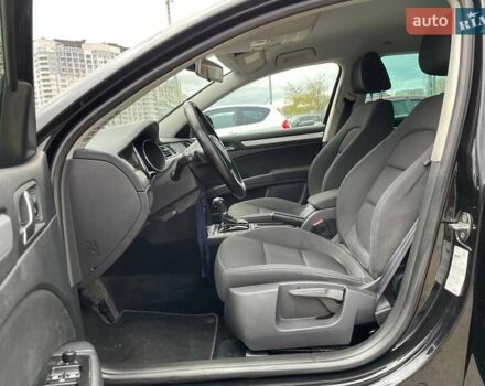 Шкода Суперб 2014 у Києві на Automoto.ua Чорний Шкода Суперб, об'ємом двигуна 1.97 л та пробігом 236 тис. км за 13990 $, фото 7 на Automoto.ua