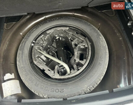 Черный Шкода Суперб, объемом двигателя 2 л и пробегом 259 тыс. км за 12990 $, фото 35 на Automoto.ua