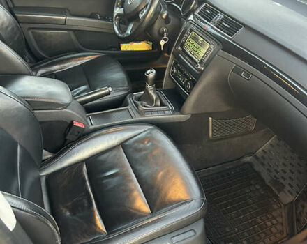 Чорний Шкода Суперб, об'ємом двигуна 1.97 л та пробігом 380 тис. км за 9700 $, фото 12 на Automoto.ua