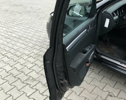 Черный Шкода Суперб, объемом двигателя 1.97 л и пробегом 262 тыс. км за 13100 $, фото 18 на Automoto.ua