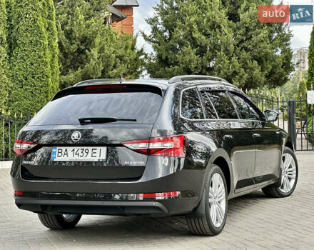 Чорний Шкода Суперб, об'ємом двигуна 1.97 л та пробігом 215 тис. км за 15300 $, фото 13 на Automoto.ua