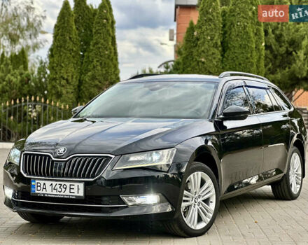 Чорний Шкода Суперб, об'ємом двигуна 1.97 л та пробігом 215 тис. км за 15300 $, фото 1 на Automoto.ua