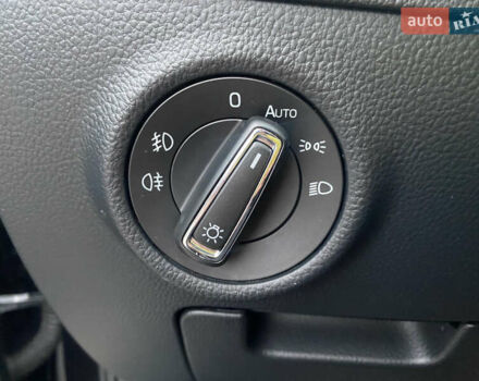 Чорний Шкода Суперб, об'ємом двигуна 1.6 л та пробігом 240 тис. км за 14499 $, фото 9 на Automoto.ua