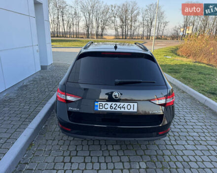 Черный Шкода Суперб, объемом двигателя 1.6 л и пробегом 267 тыс. км за 14400 $, фото 19 на Automoto.ua