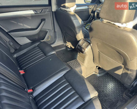 Черный Шкода Суперб, объемом двигателя 1.6 л и пробегом 267 тыс. км за 14400 $, фото 12 на Automoto.ua