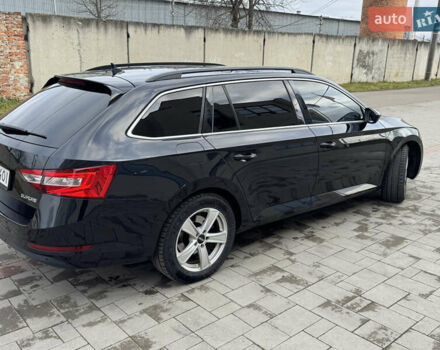 Черный Шкода Суперб, объемом двигателя 1.6 л и пробегом 267 тыс. км за 14200 $, фото 2 на Automoto.ua