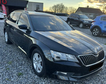 Черный Шкода Суперб, объемом двигателя 1.6 л и пробегом 280 тыс. км за 12900 $, фото 4 на Automoto.ua