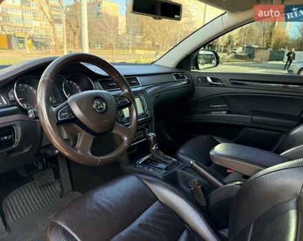 Чорний Шкода Суперб, об'ємом двигуна 2 л та пробігом 249 тис. км за 13500 $, фото 26 на Automoto.ua