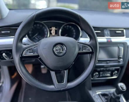 Черный Шкода Суперб, объемом двигателя 1.6 л и пробегом 219 тыс. км за 12999 $, фото 36 на Automoto.ua