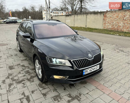 Черный Шкода Суперб, объемом двигателя 1.6 л и пробегом 267 тыс. км за 14200 $, фото 12 на Automoto.ua