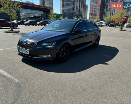 Шкода Суперб 2015 у Києві на Automoto.ua Чорний Шкода Суперб, об'ємом двигуна 1.6 л та пробігом 237 тис. км за 13500 $, фото 5 на Automoto.ua