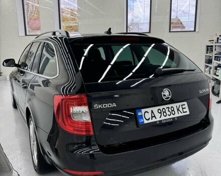 Шкода Суперб 2015 у Черкасах на Automoto.ua Чорний Шкода Суперб, об'ємом двигуна 1.97 л та пробігом 236 тис. км за 13799 $, фото 6 на Automoto.ua