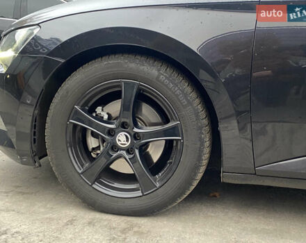 Чорний Шкода Суперб, об'ємом двигуна 1.6 л та пробігом 240 тис. км за 14499 $, фото 6 на Automoto.ua