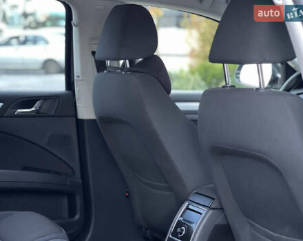 Черный Шкода Суперб, объемом двигателя 1.6 л и пробегом 219 тыс. км за 12999 $, фото 72 на Automoto.ua