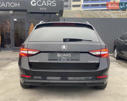 Чорний Шкода Суперб, об'ємом двигуна 1.6 л та пробігом 240 тис. км за 14499 $, фото 4 на Automoto.ua