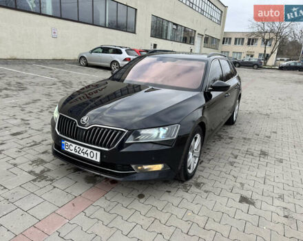 Черный Шкода Суперб, объемом двигателя 1.6 л и пробегом 267 тыс. км за 14200 $, фото 13 на Automoto.ua