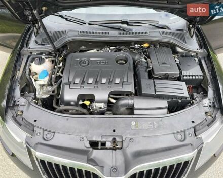 Черный Шкода Суперб, объемом двигателя 1.97 л и пробегом 294 тыс. км за 14500 $, фото 19 на Automoto.ua