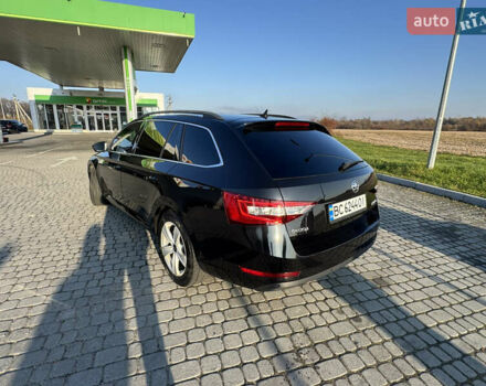 Черный Шкода Суперб, объемом двигателя 1.6 л и пробегом 267 тыс. км за 13700 $, фото 2 на Automoto.ua