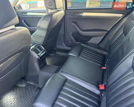 Черный Шкода Суперб, объемом двигателя 1.6 л и пробегом 267 тыс. км за 14400 $, фото 13 на Automoto.ua