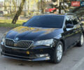 Черный Шкода Суперб, объемом двигателя 1.6 л и пробегом 280 тыс. км за 12800 $, фото 4 на Automoto.ua