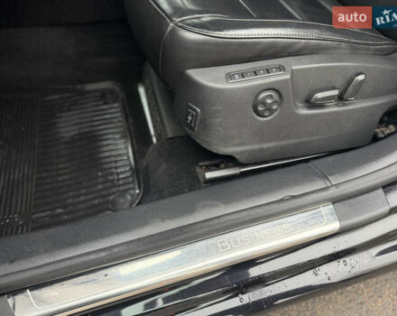 Черный Шкода Суперб, объемом двигателя 2 л и пробегом 235 тыс. км за 15500 $, фото 32 на Automoto.ua