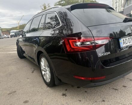 Черный Шкода Суперб, объемом двигателя 2 л и пробегом 270 тыс. км за 16000 $, фото 4 на Automoto.ua