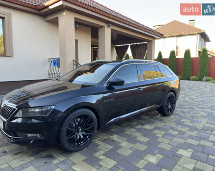 Черный Шкода Суперб, объемом двигателя 1.97 л и пробегом 307 тыс. км за 18350 $, фото 2 на Automoto.ua