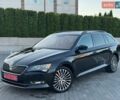 Черный Шкода Суперб, объемом двигателя 0 л и пробегом 240 тыс. км за 15250 $, фото 1 на Automoto.ua