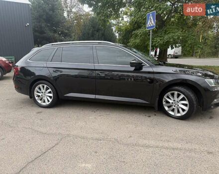 Черный Шкода Суперб, объемом двигателя 2 л и пробегом 280 тыс. км за 15500 $, фото 2 на Automoto.ua