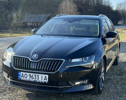 Чорний Шкода Суперб, об'ємом двигуна 2 л та пробігом 318 тис. км за 16350 $, фото 2 на Automoto.ua