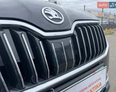 Черный Шкода Суперб, объемом двигателя 2 л и пробегом 327 тыс. км за 15499 $, фото 2 на Automoto.ua